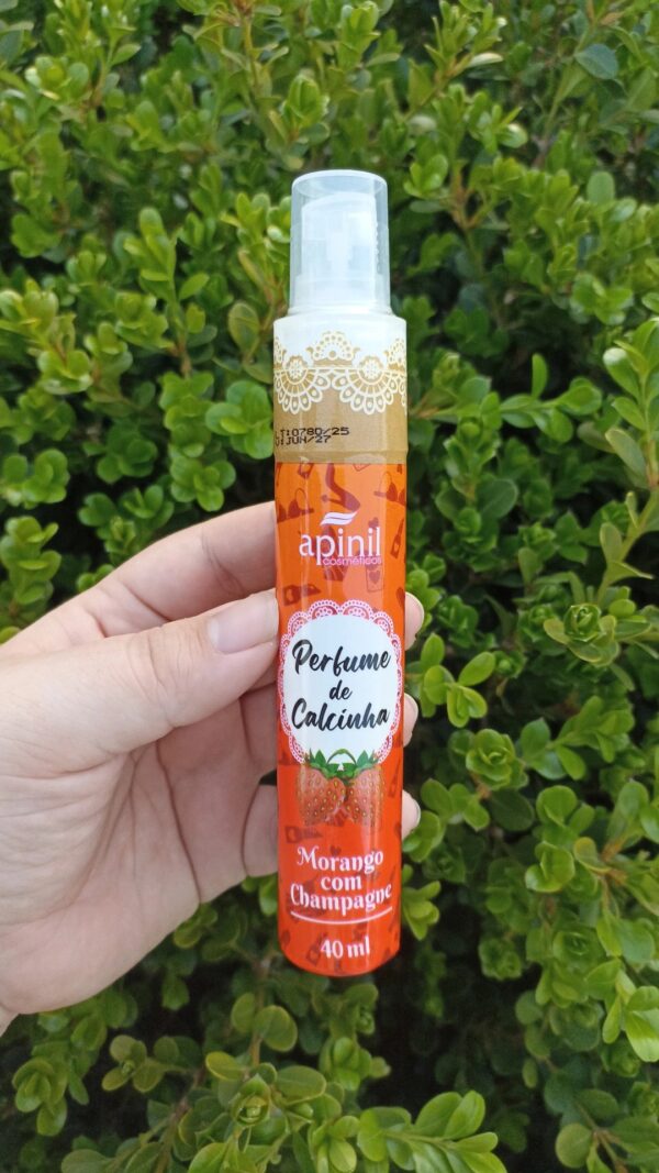 Perfume de Frutilla con champán